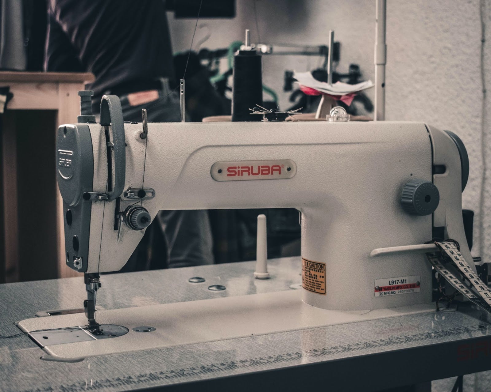 Sewing Machine Buying Guide: 5 Things You Need To Know