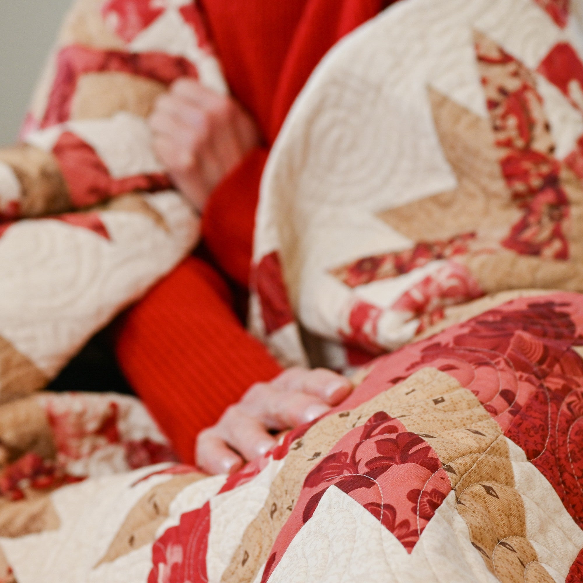 Stars & Sprinkles Quilt Kit En Rouge (100.5" x 100.5")