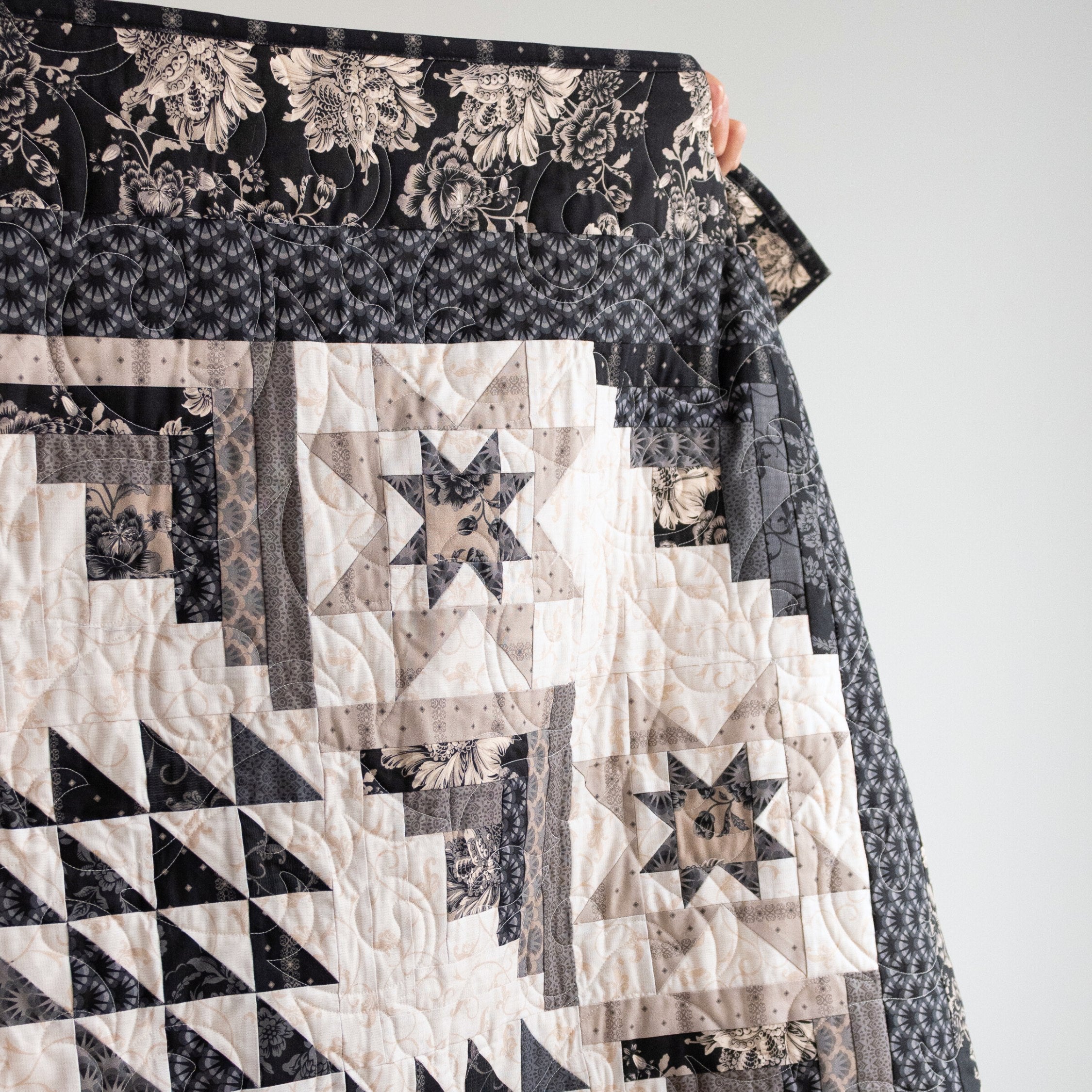 Block Of The Month - Cotillion (109.5" x 109.5")