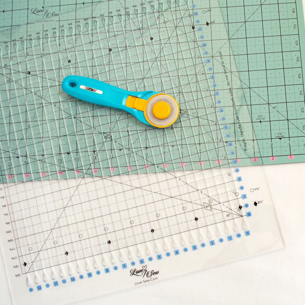 Love Sew Slotted Ruler - Large (12.5" x 12.5")